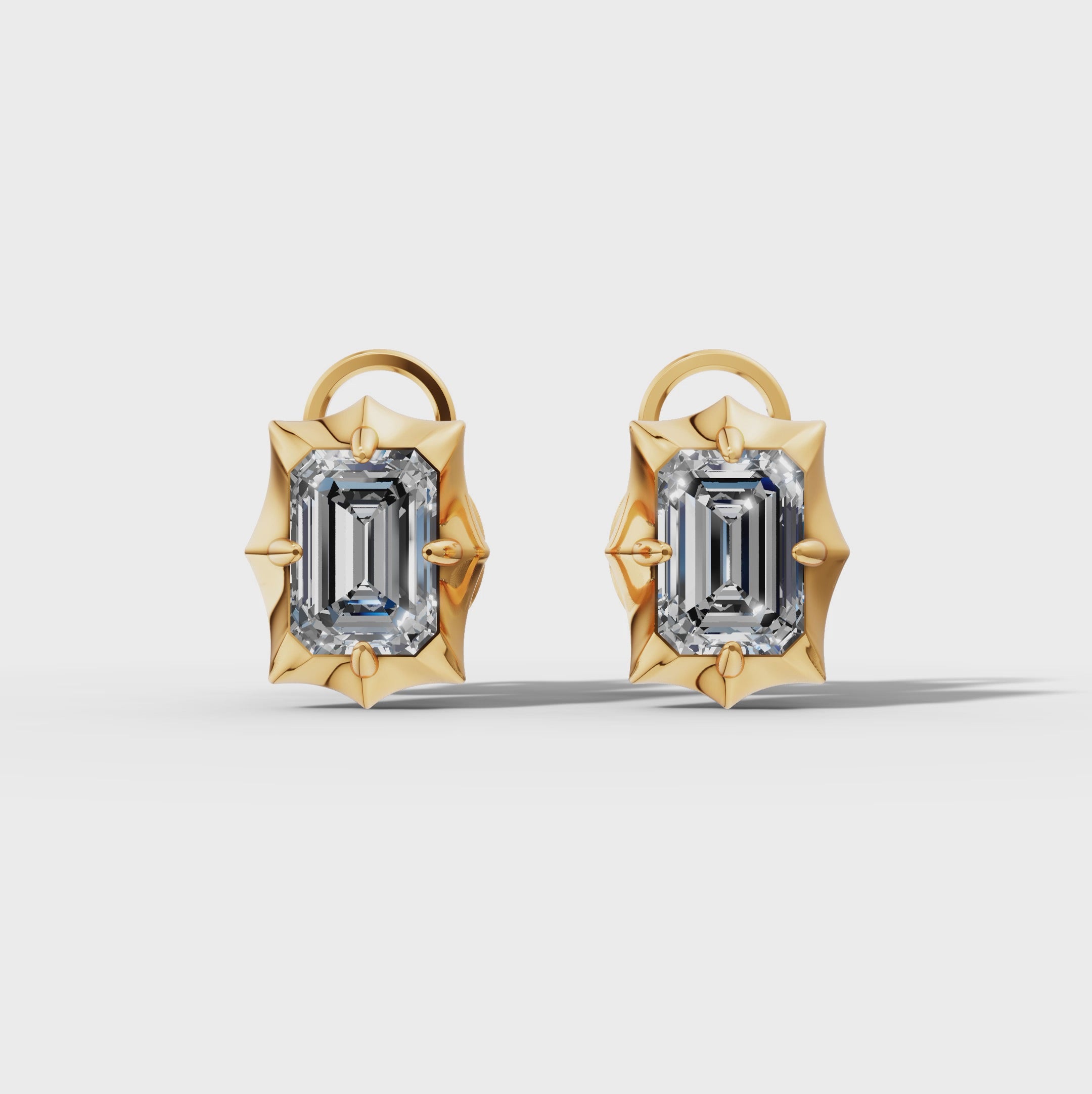 Étoile Emerald Solid Gold Studs