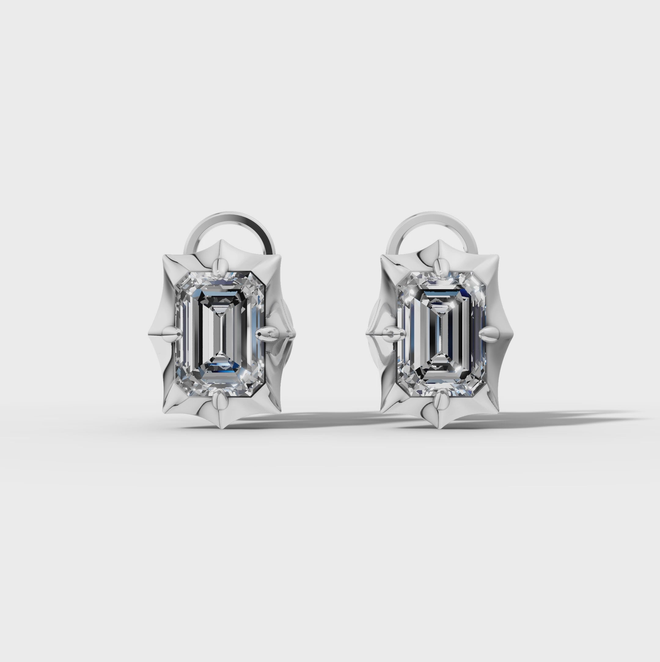 Étoile Emerald Solid Gold Studs