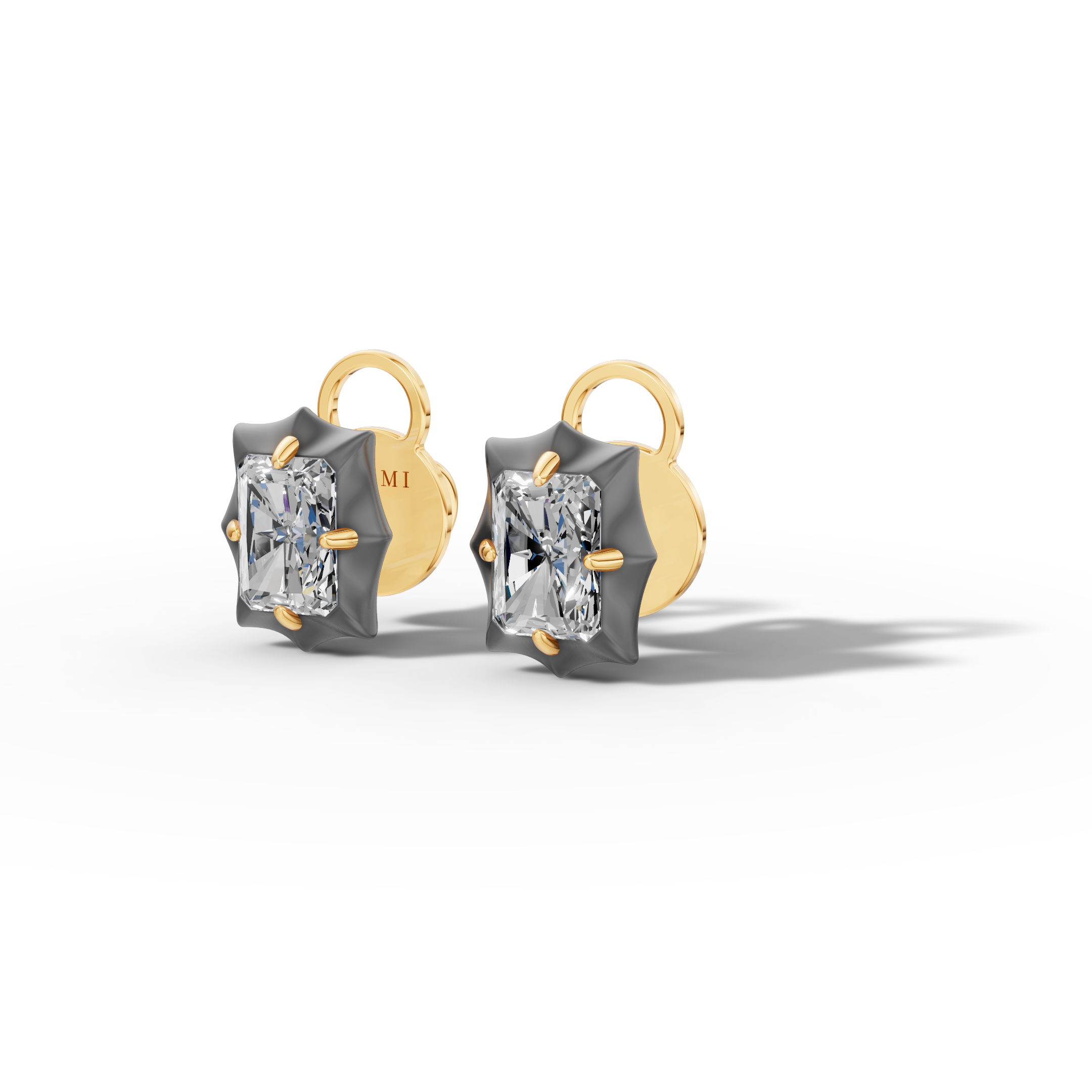 Étoile Radiant Solid Gold Studs